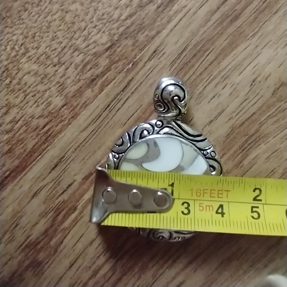 Pendant - Picture 11 of 12